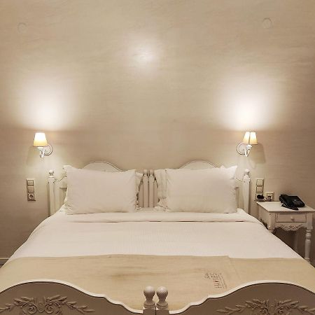 Haones Suites Ioannina Bagian luar foto