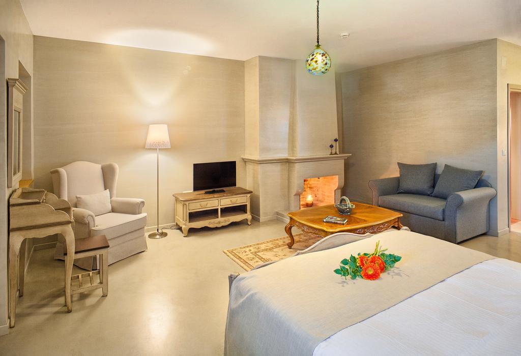 Haones Suites Ioannina Ruang foto