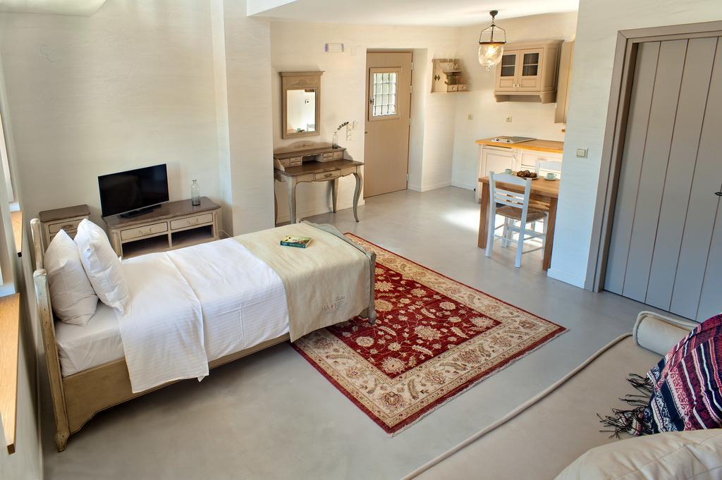 Haones Suites Ioannina Ruang foto