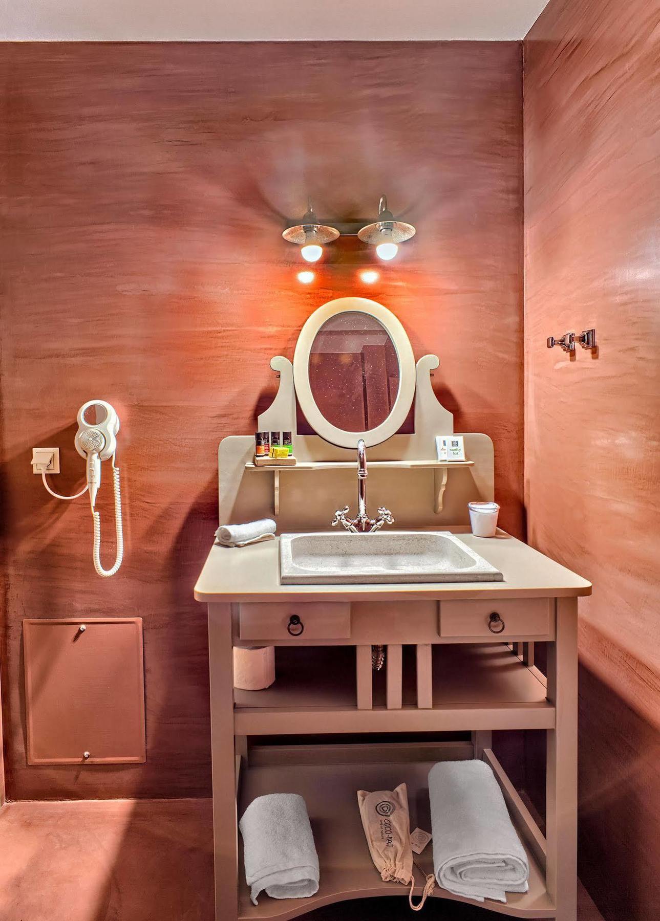 Haones Suites Ioannina Bagian luar foto
