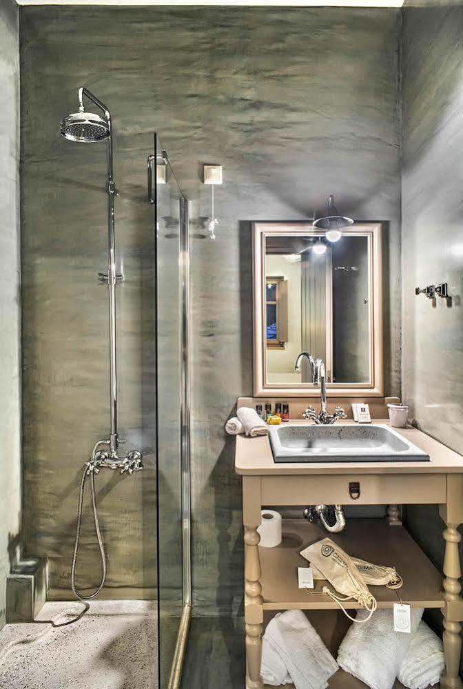 Haones Suites Ioannina Bagian luar foto
